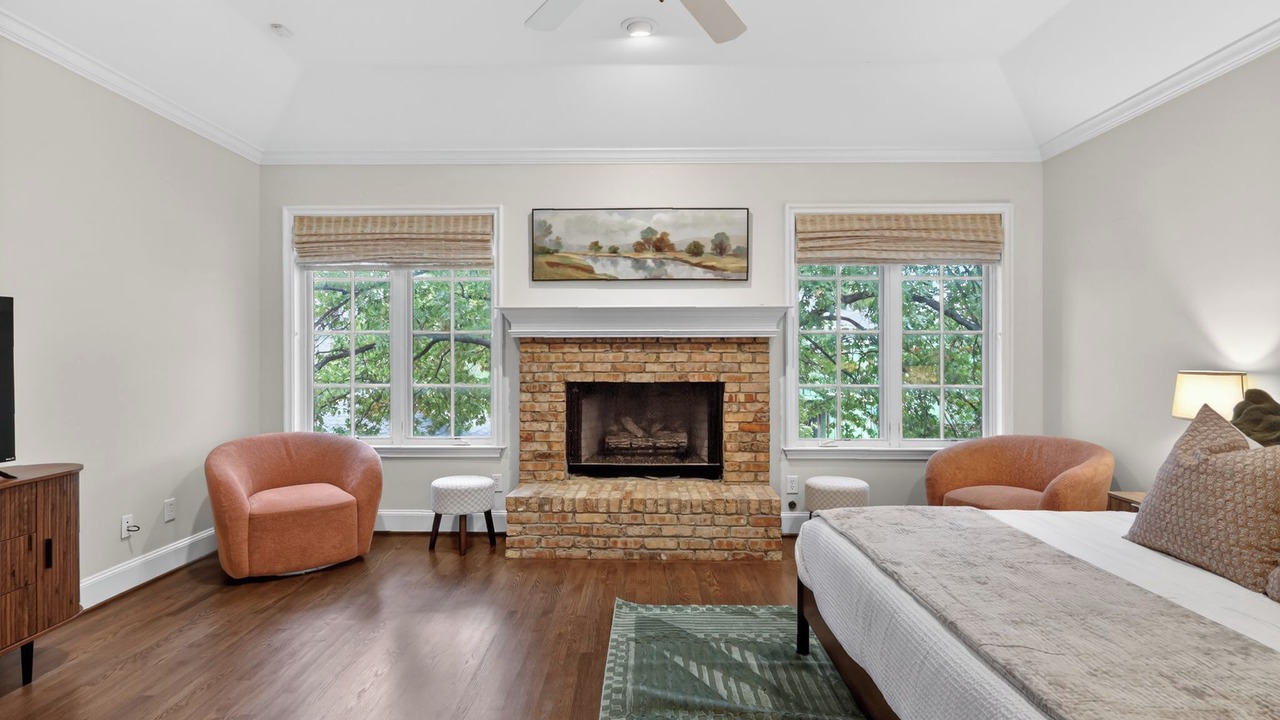 Photo of Bedroom in Park Cities