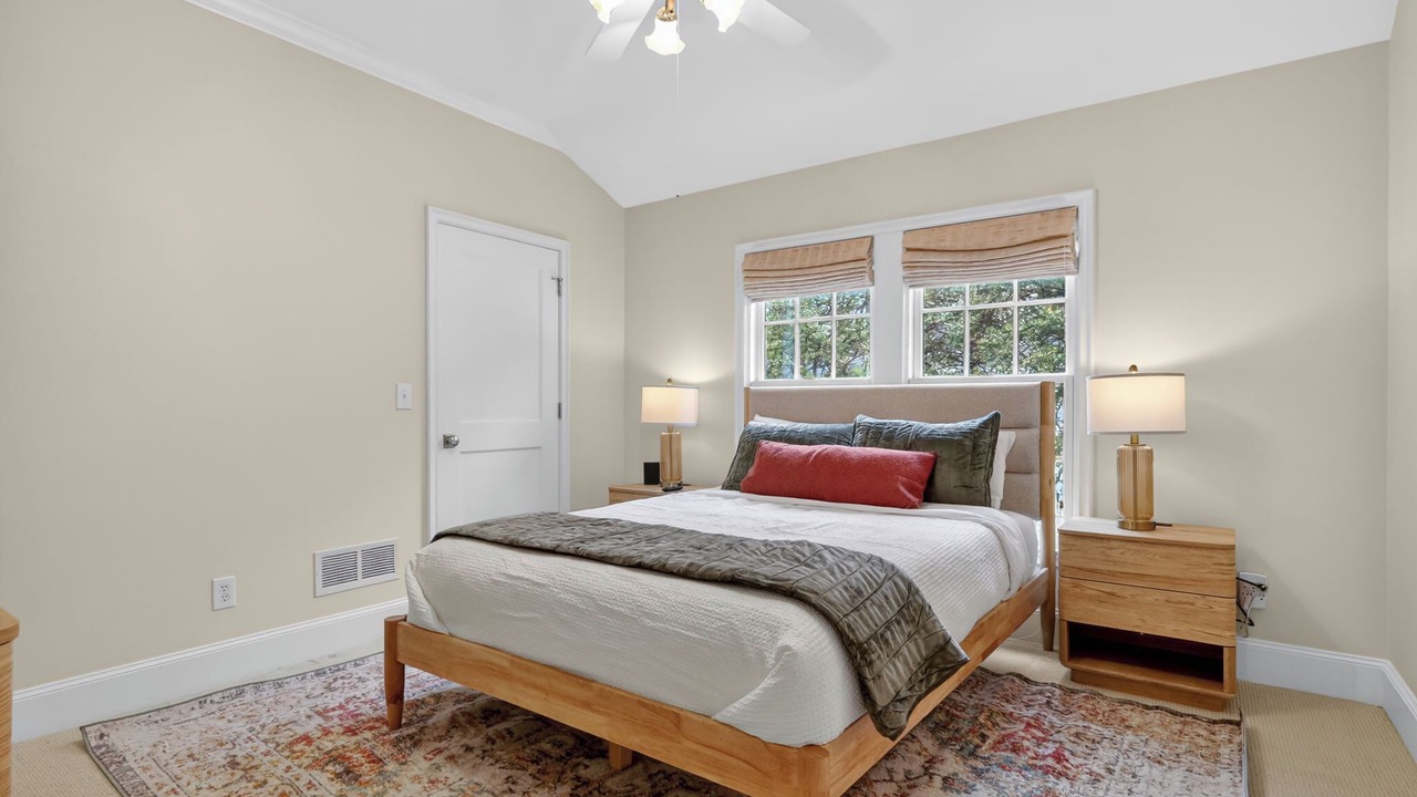 Photo of Bedroom in Park Cities