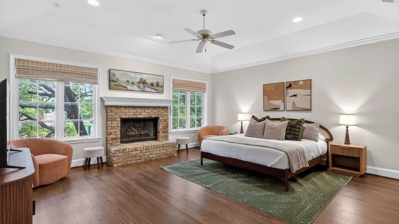 Photo of Bedroom in Park Cities