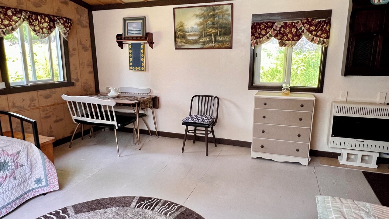 Photo of Bedroom in Long Lake