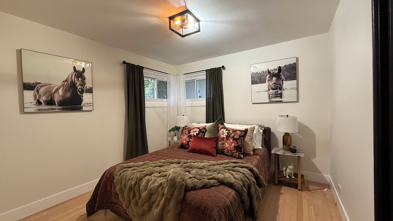 Photo of Bedroom in Arlington Heights
