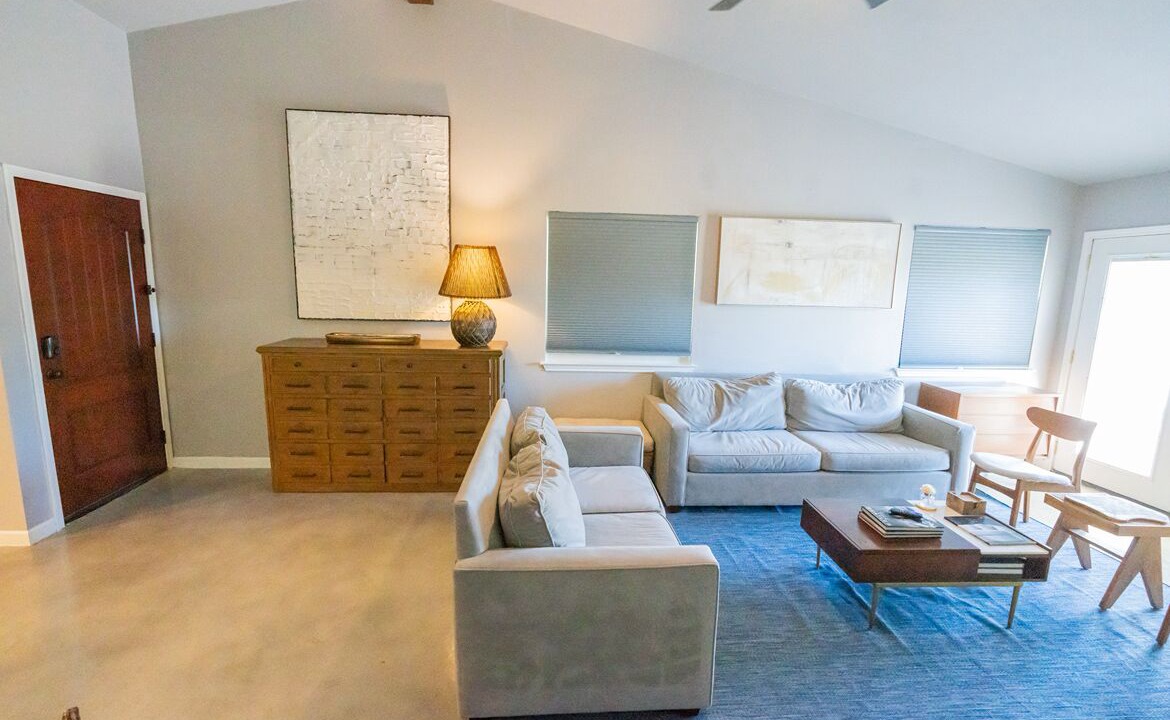 Photo of Livingroom in North San Antonio - SAT