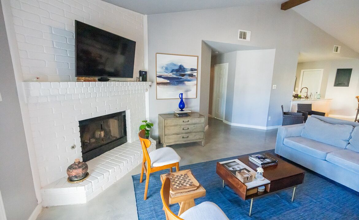 Photo of Livingroom in North San Antonio - SAT