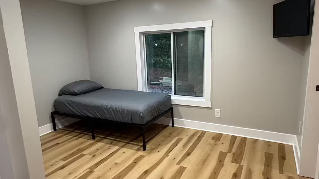 Photo of Bedroom in Banks County