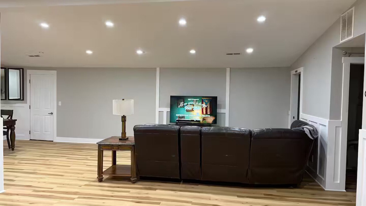 Photo of Livingroom in Banks County