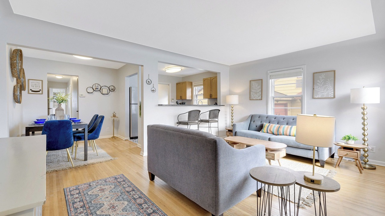 Photo of Livingroom in St. Louis Park