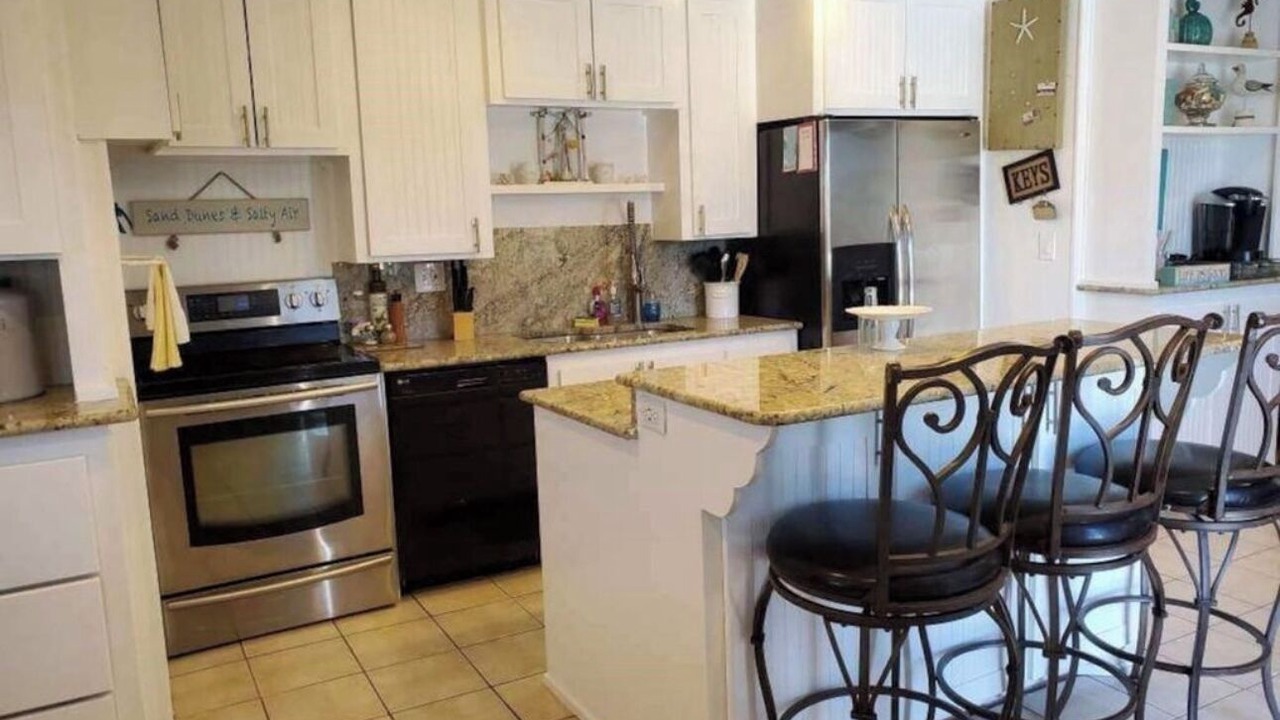 Photo of Kitchen in Terramar Beach