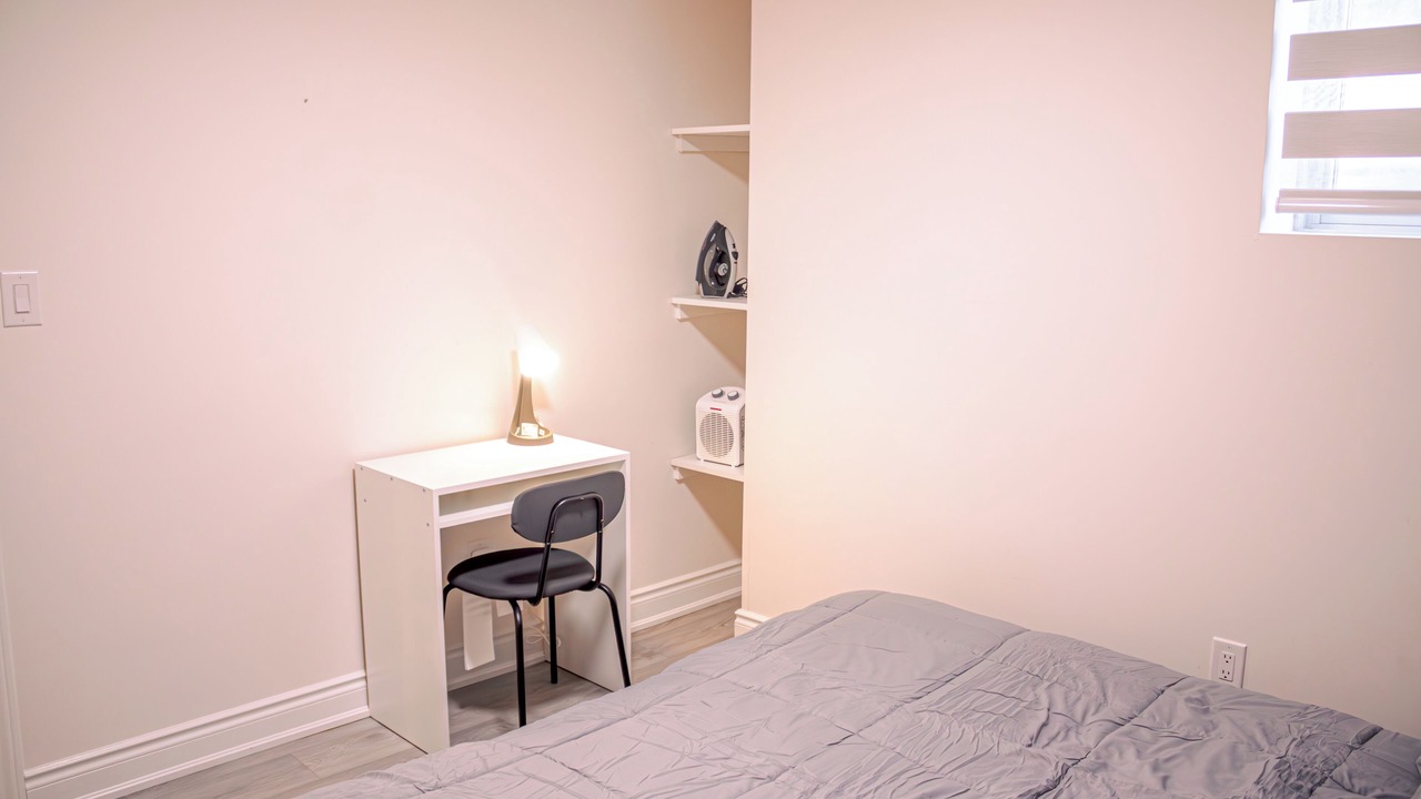 Photo of Bedroom in Durham Region