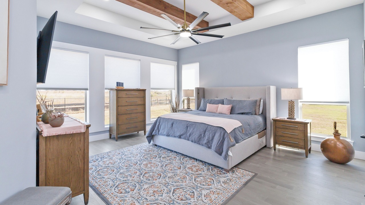 Photo of Bedroom in Manor