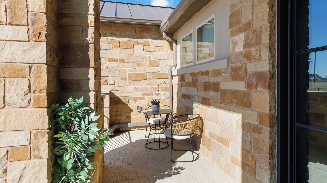 Photo of Outdoor in Manor