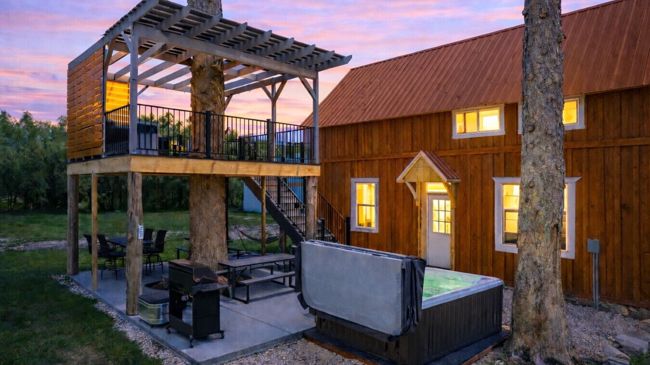 Photo of Outdoor in Bloomington