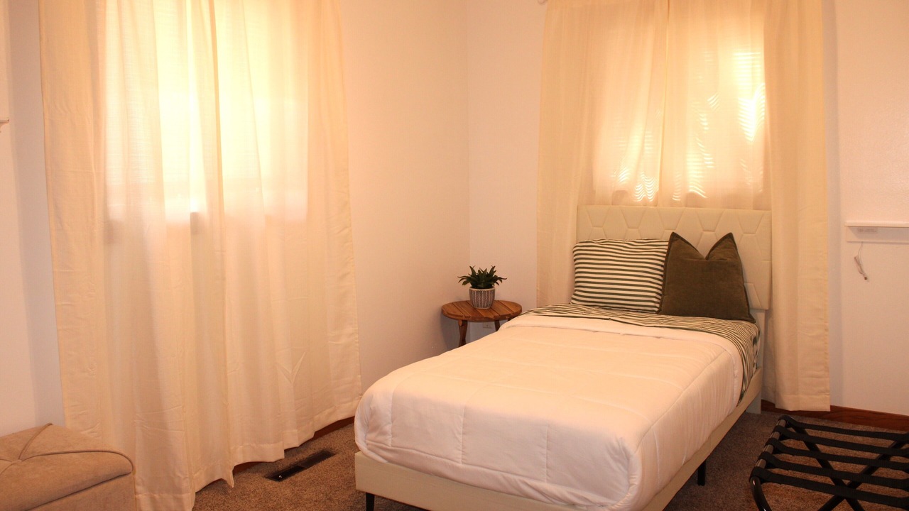 Photo of Bedroom in Garden City