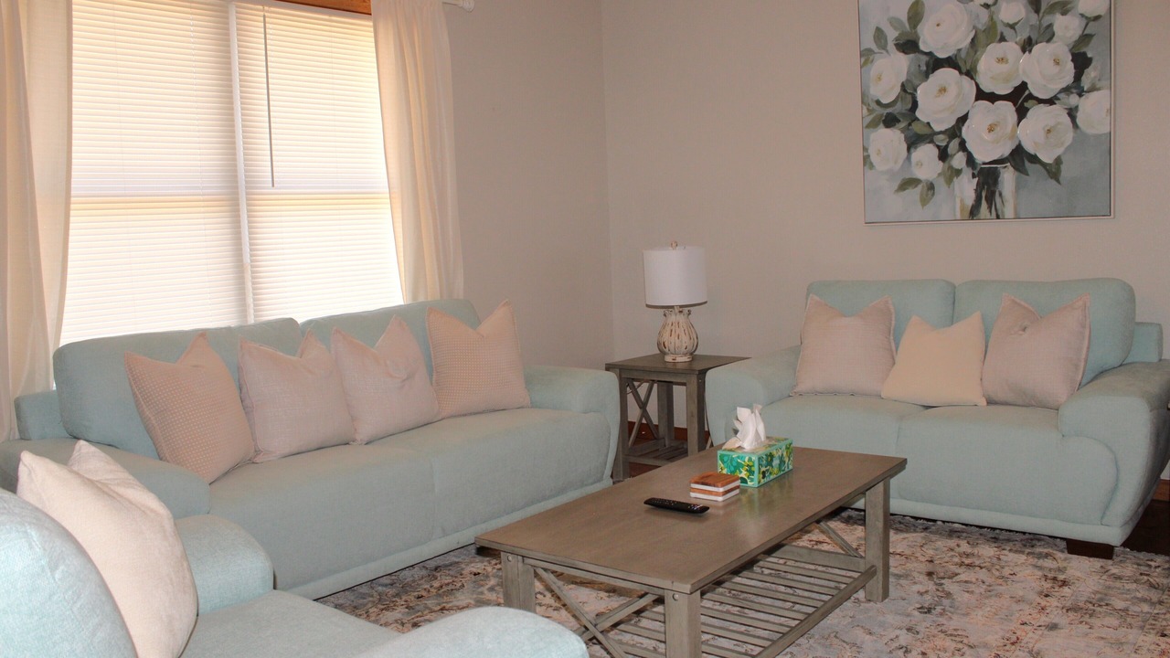 Photo of Livingroom in Garden City