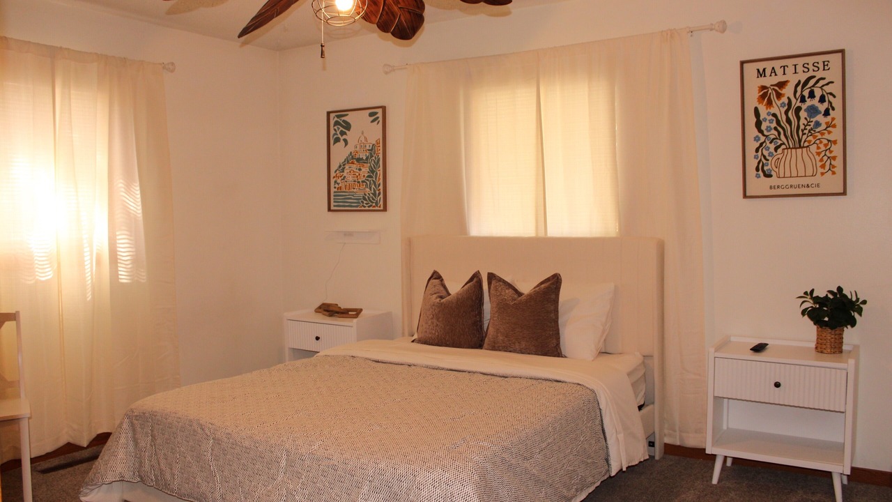 Photo of Bedroom in Garden City