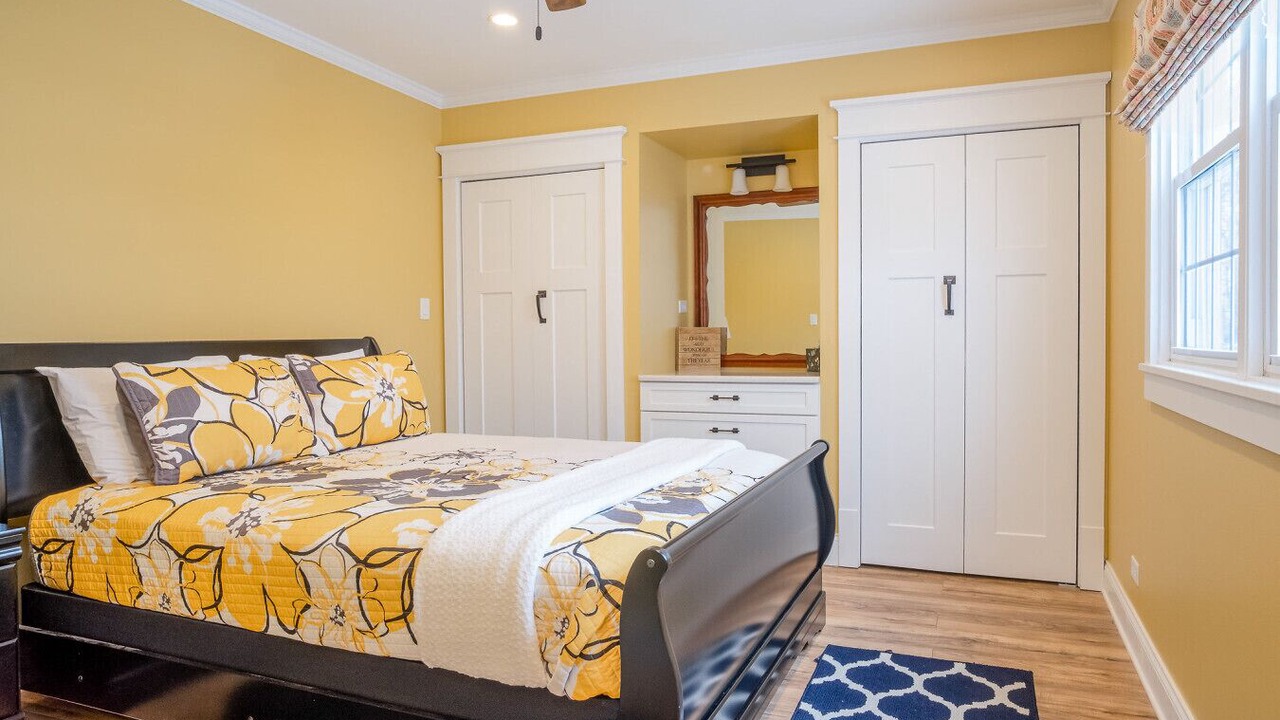 Photo of Bedroom in Fox Lake