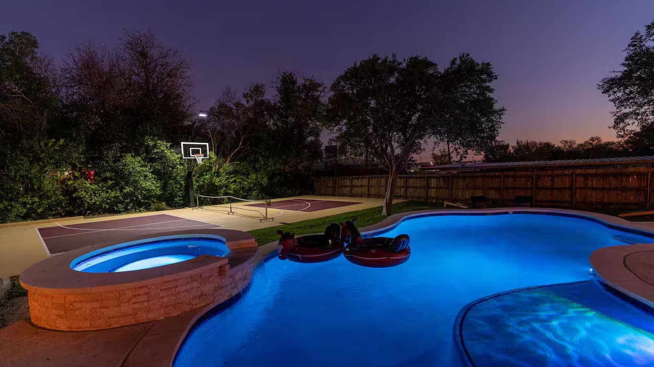 Photo of Outdoor in North Shearer Hills