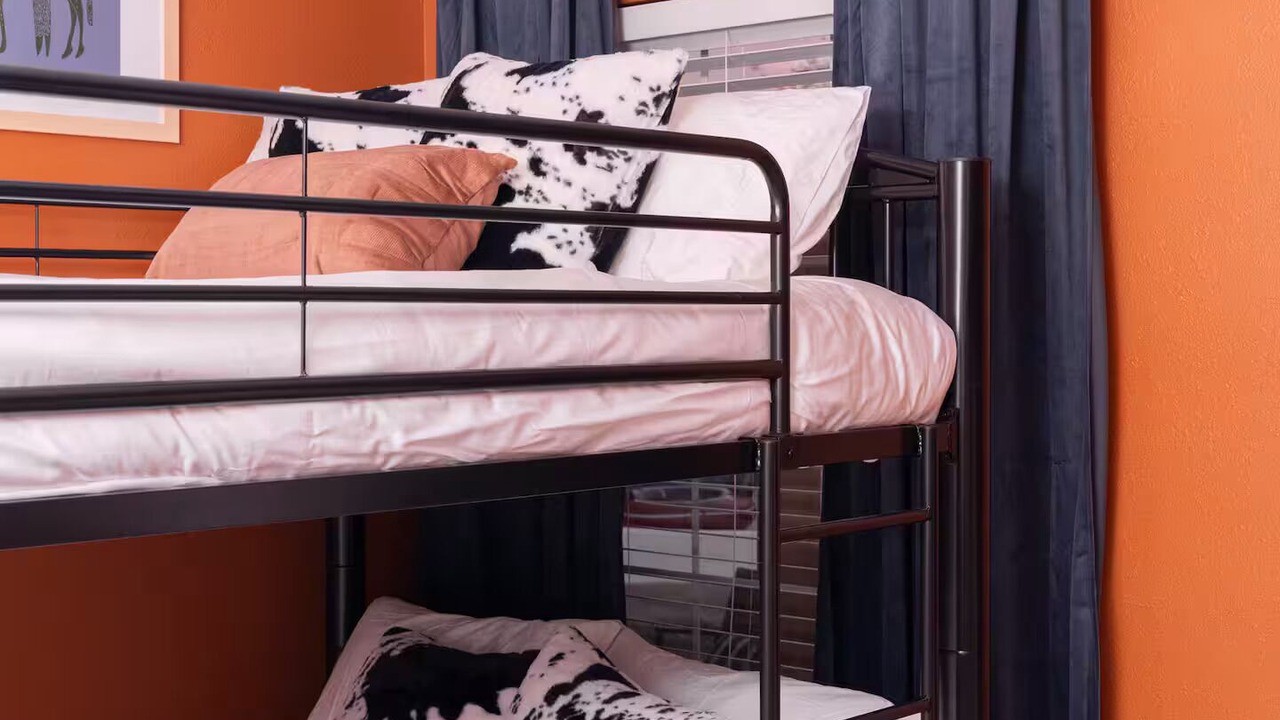 Photo of Bedroom in North Shearer Hills