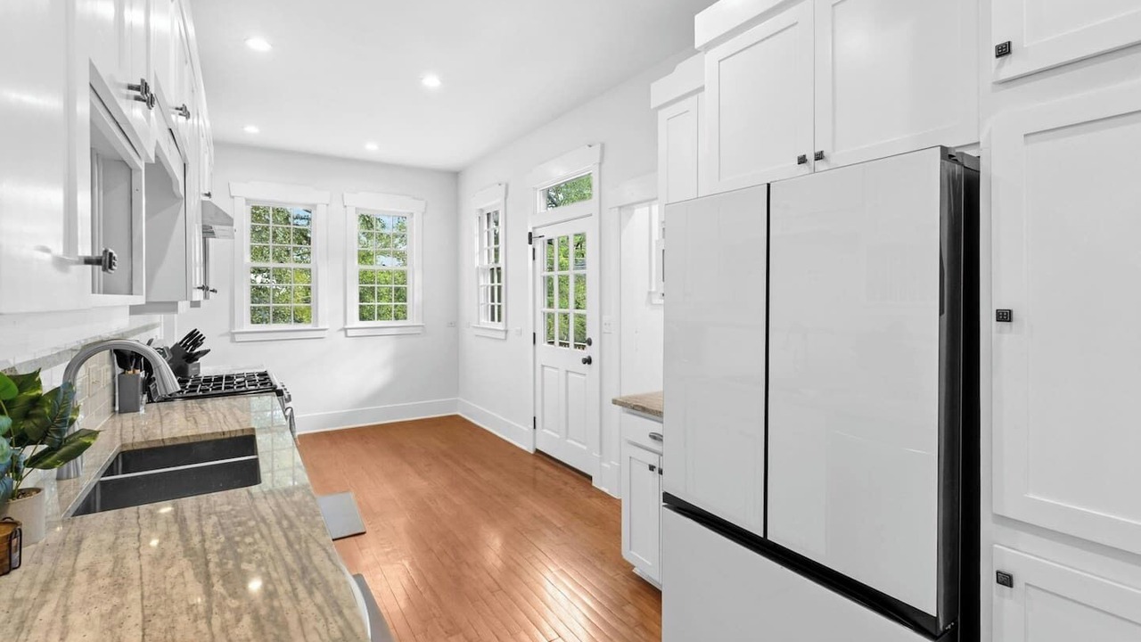 Photo of Kitchen in West Campus