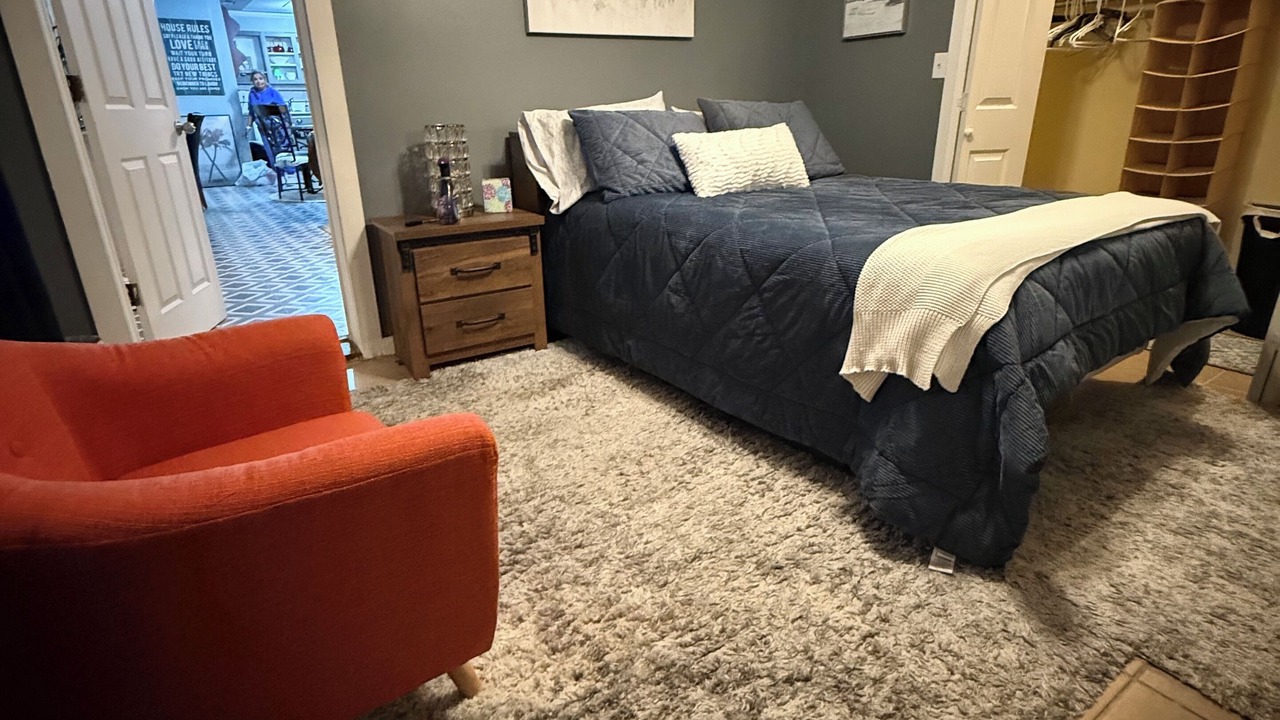 Photo of Bedroom in Downtown