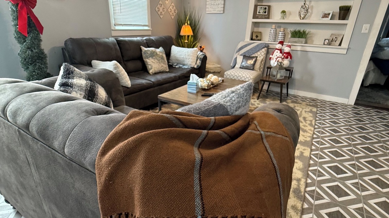 Photo of Livingroom in Downtown