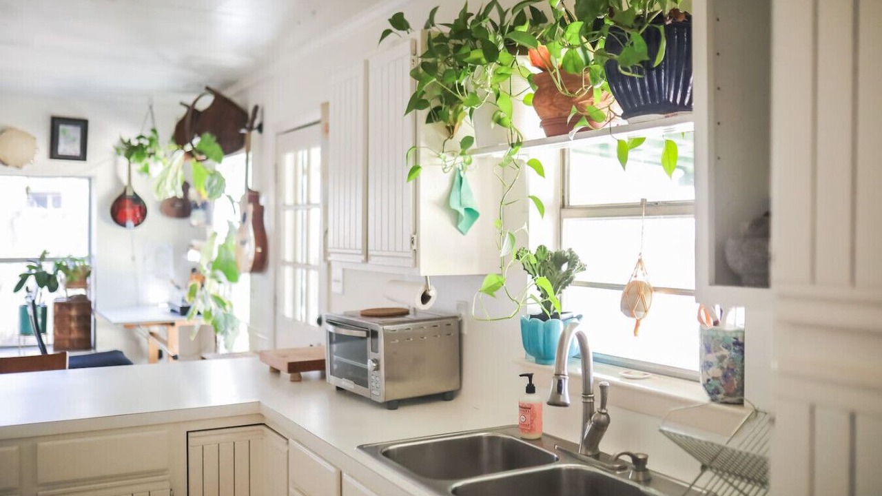Photo of Kitchen in Georgian Acres
