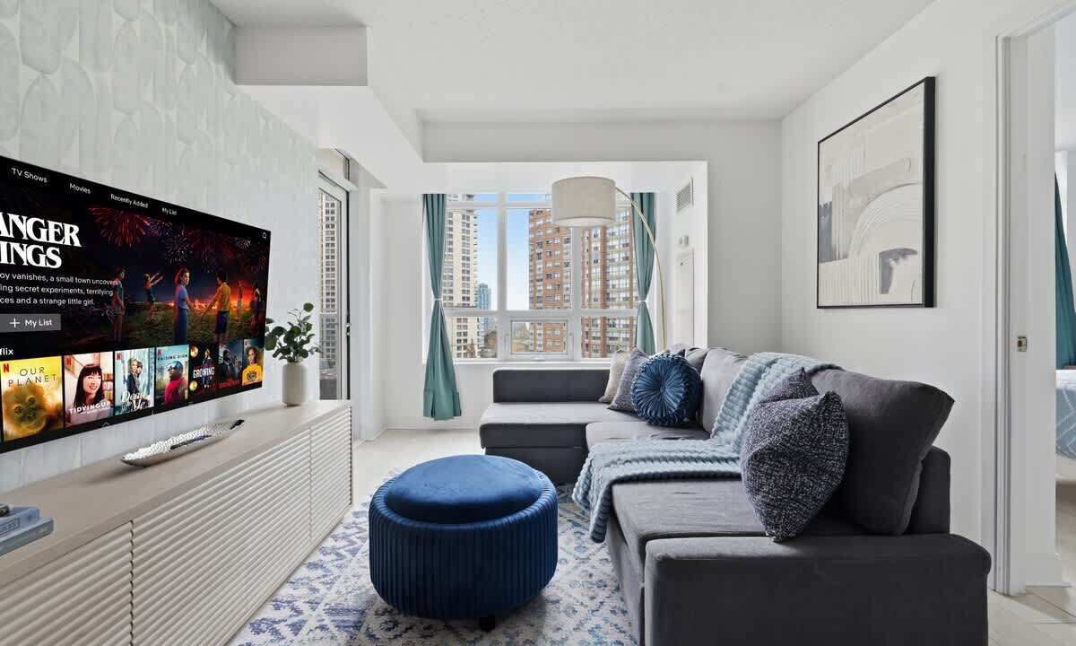 Photo of Livingroom in Downtown Mississauga