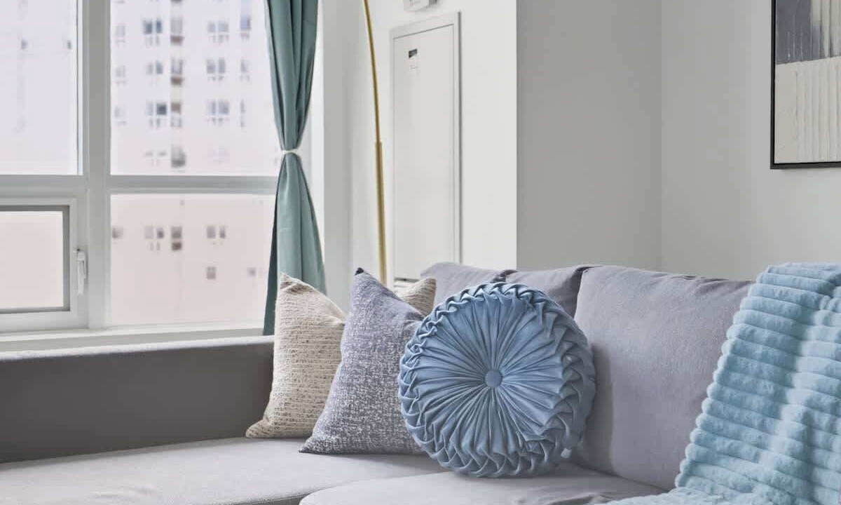 Photo of Livingroom in Downtown Mississauga