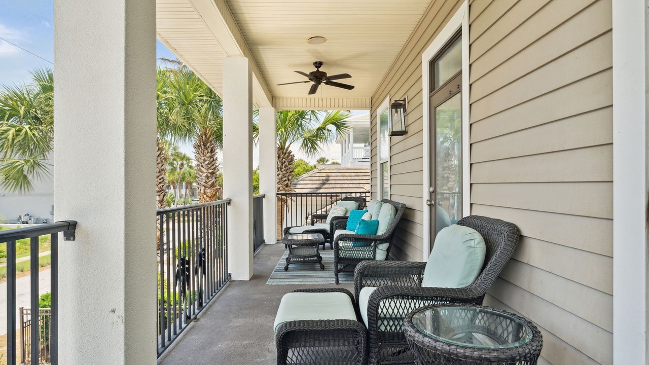Photo of Patio Balcony in Delos