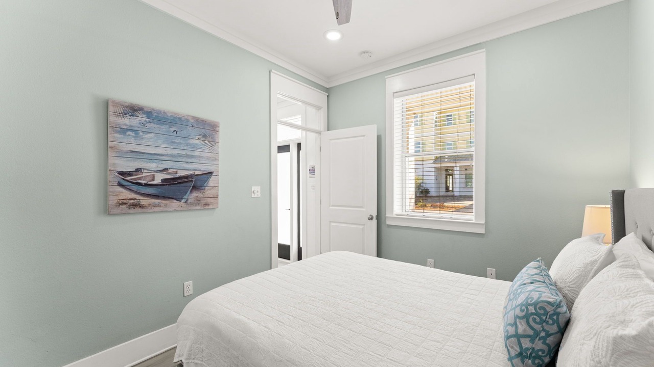 Photo of Bedroom in Delos