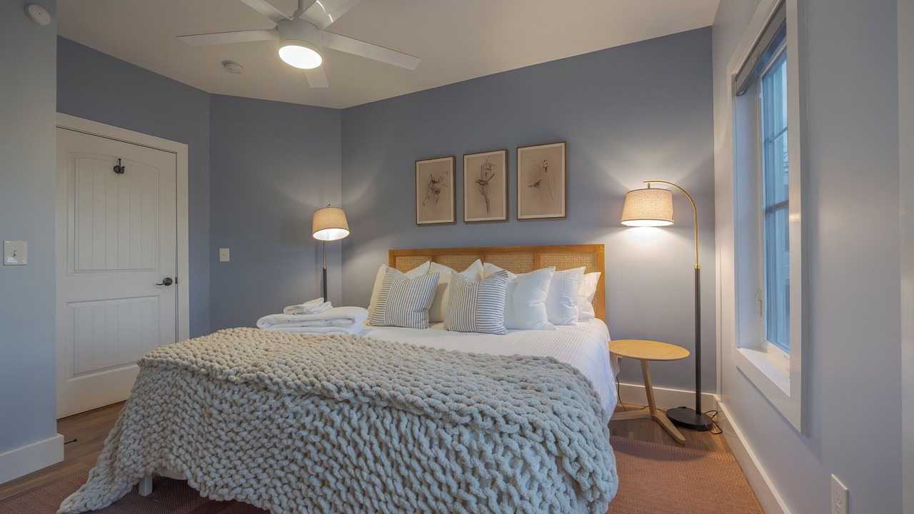Photo of Bedroom in Lamoine