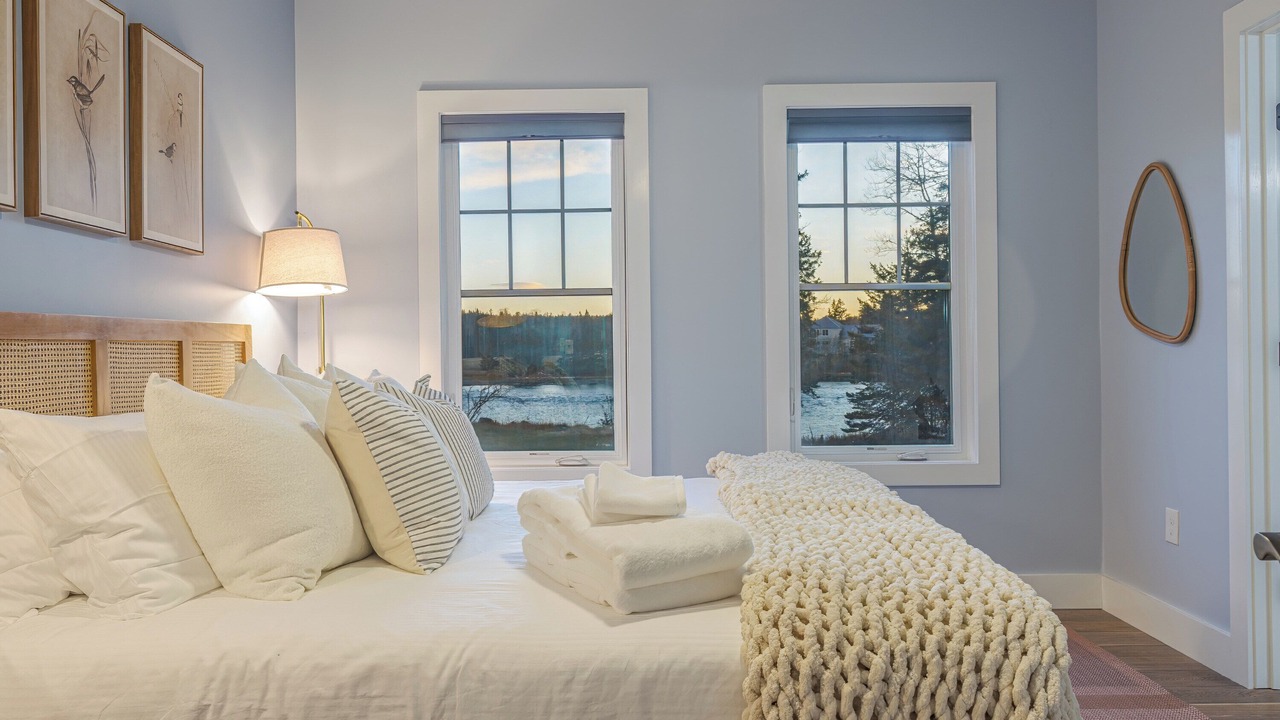 Photo of Bedroom in Lamoine