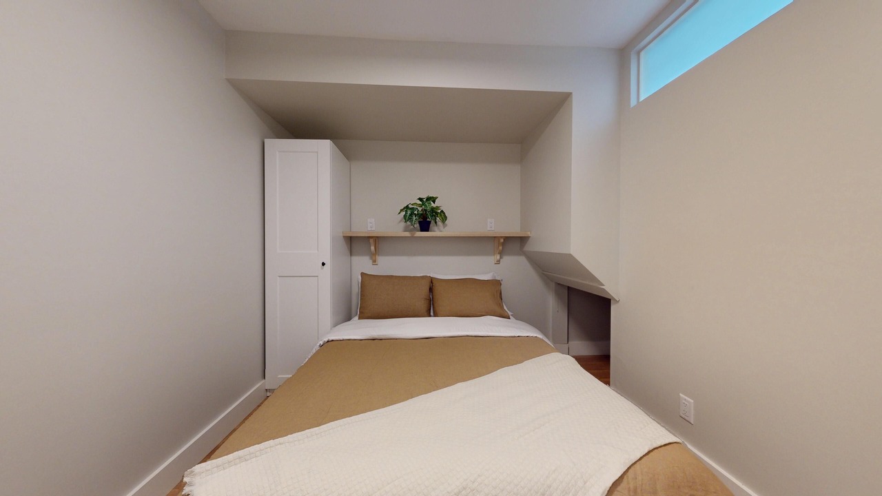 Photo of Bedroom in Newtonbrook