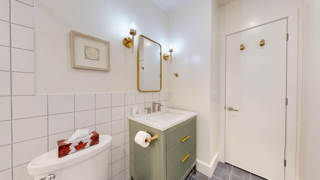 Photo of Bathroom in Newtonbrook