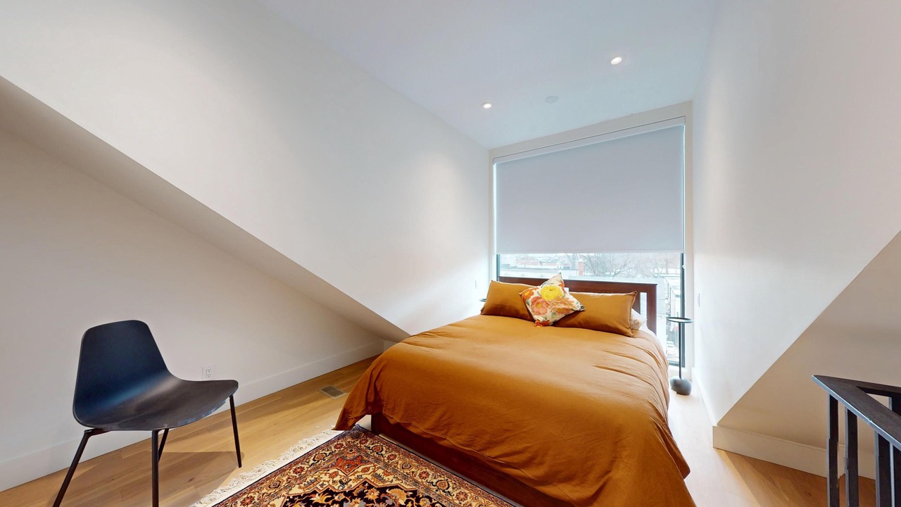 Photo of Bedroom in Newtonbrook