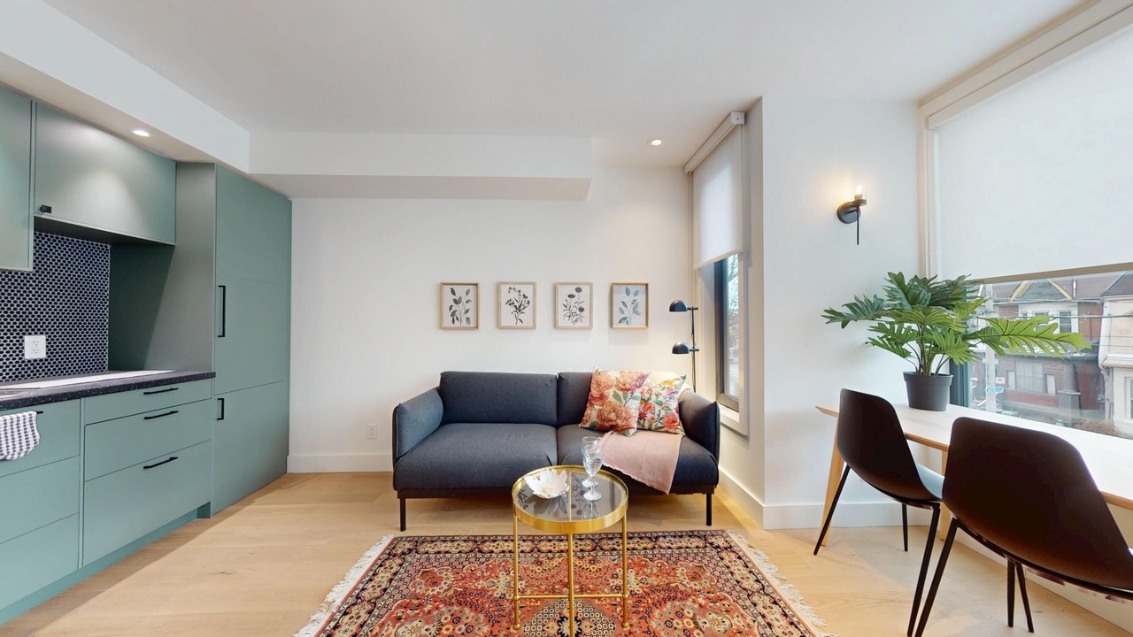Photo of Livingroom in Newtonbrook