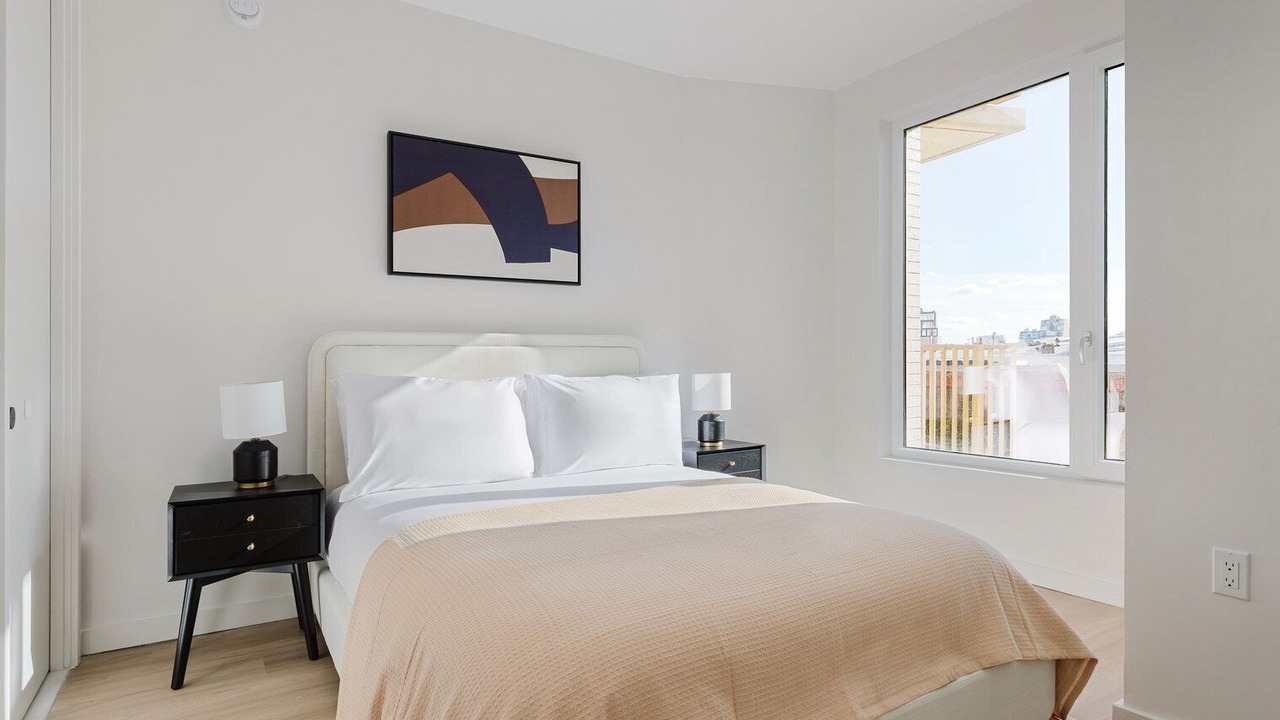 Photo of Bedroom in Greenpoint