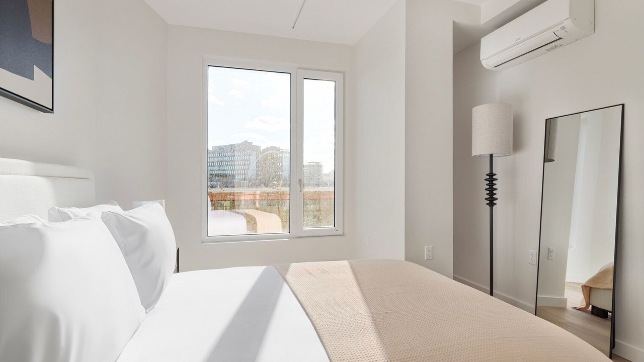 Photo of Bedroom in Greenpoint