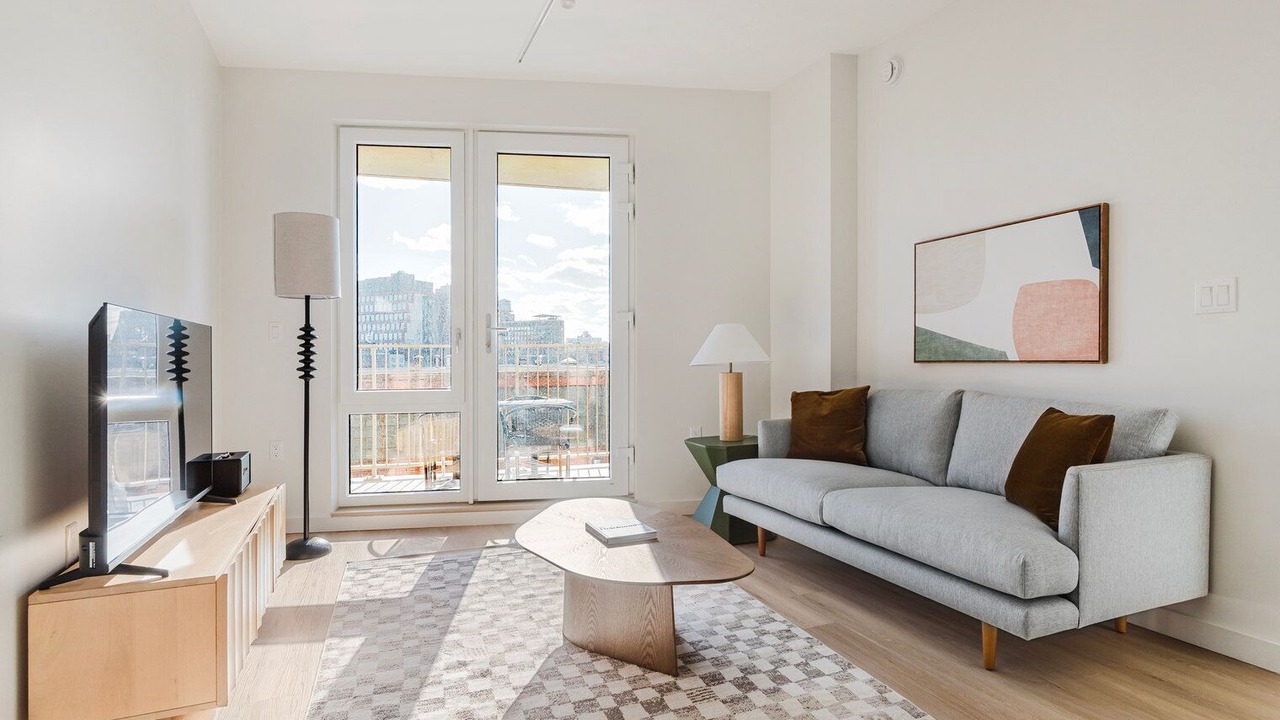 Photo of Livingroom in Greenpoint