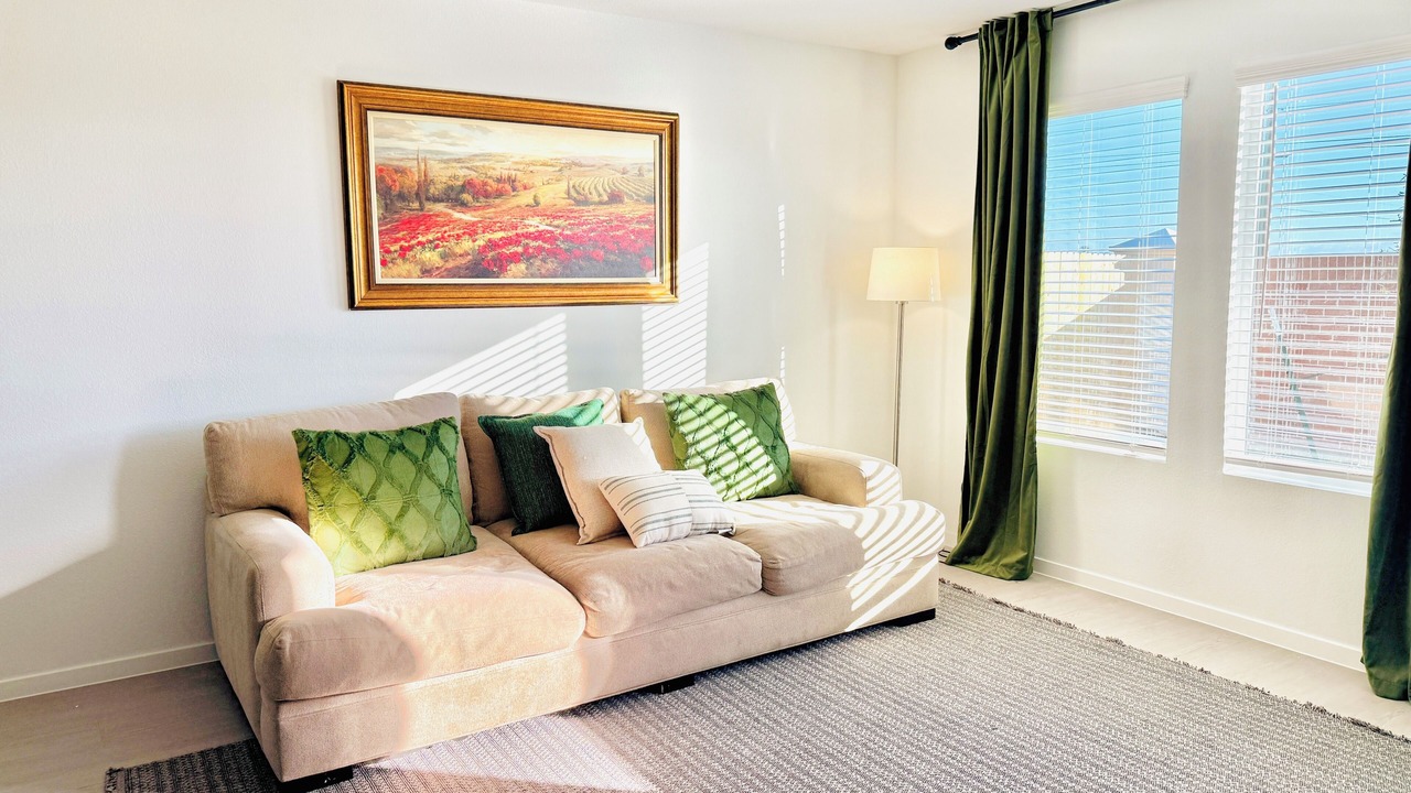 Photo of Livingroom in Denton County