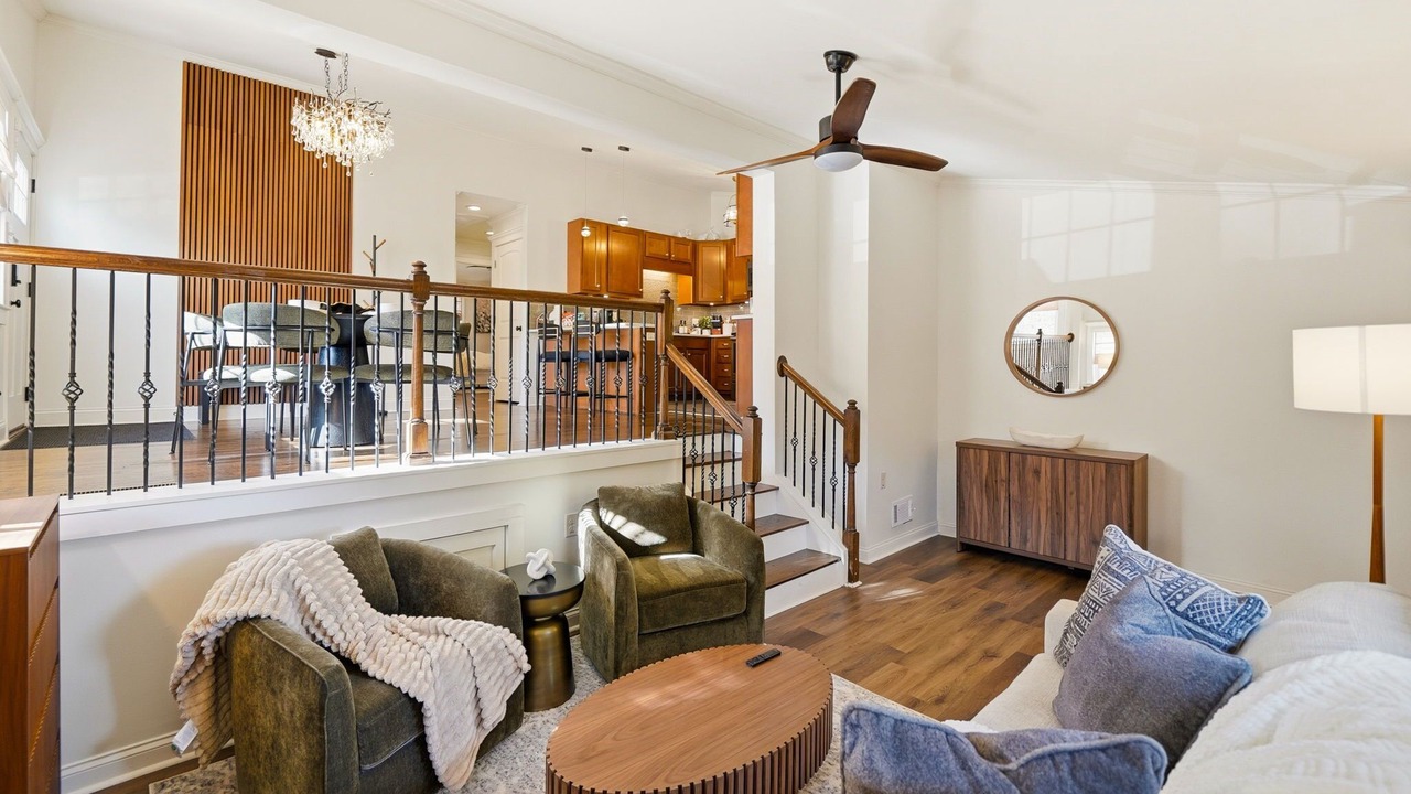 Photo of Livingroom in Buford Highway