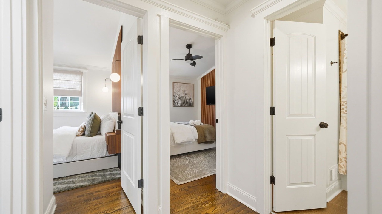 Photo of Bedroom in Buford Highway