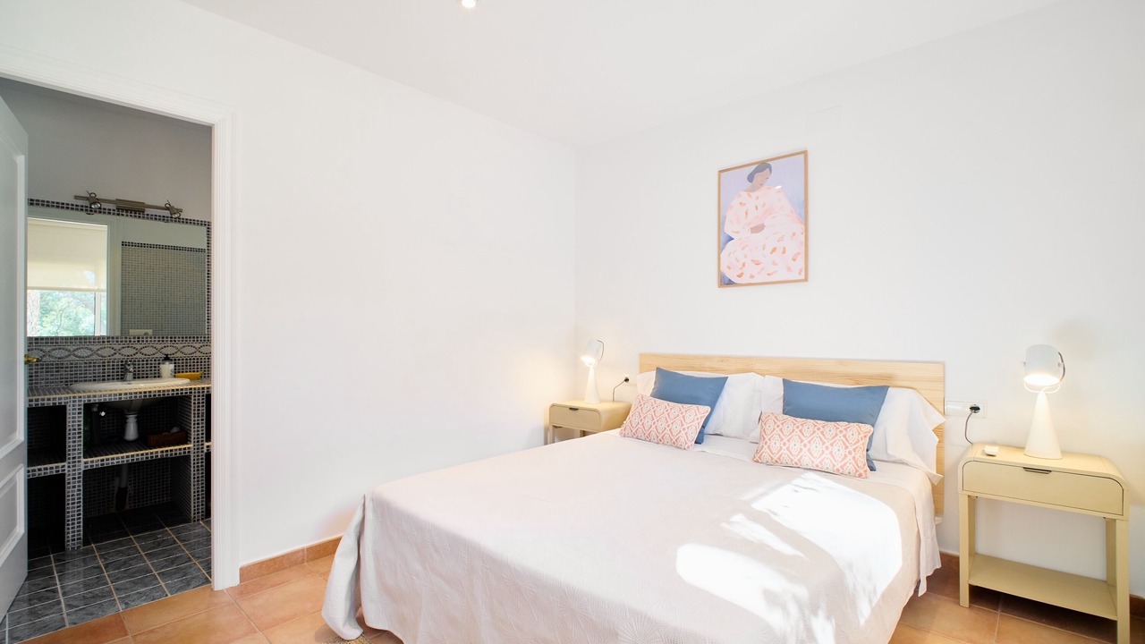 Photo of Bedroom in L Almadrava
