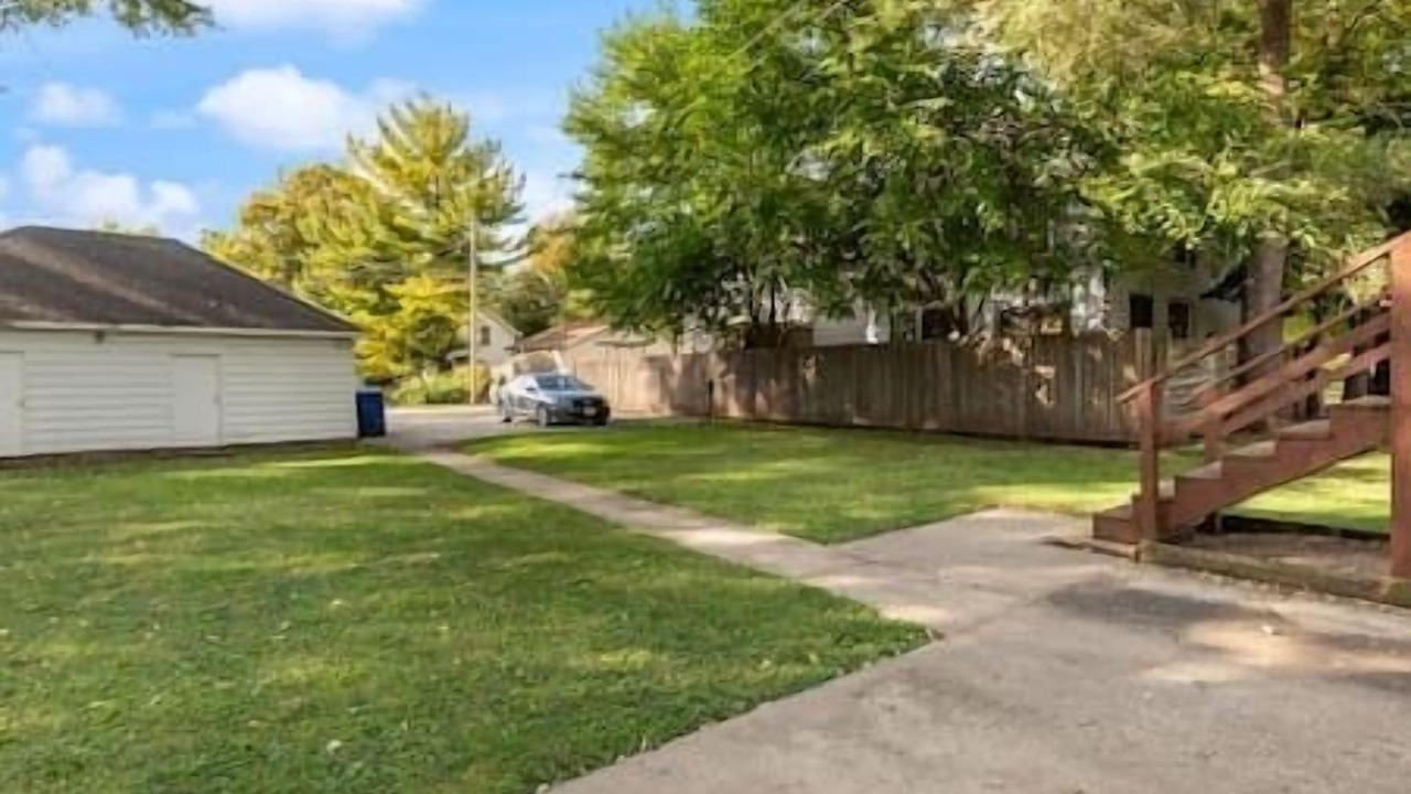 Photo of Outdoor in DeKalb