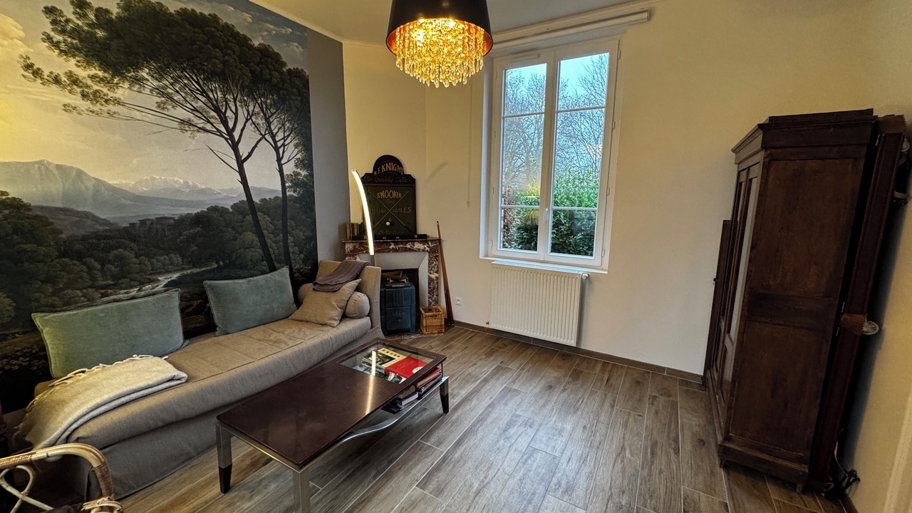 Photo of Livingroom in Gaudreville-la-Riviere