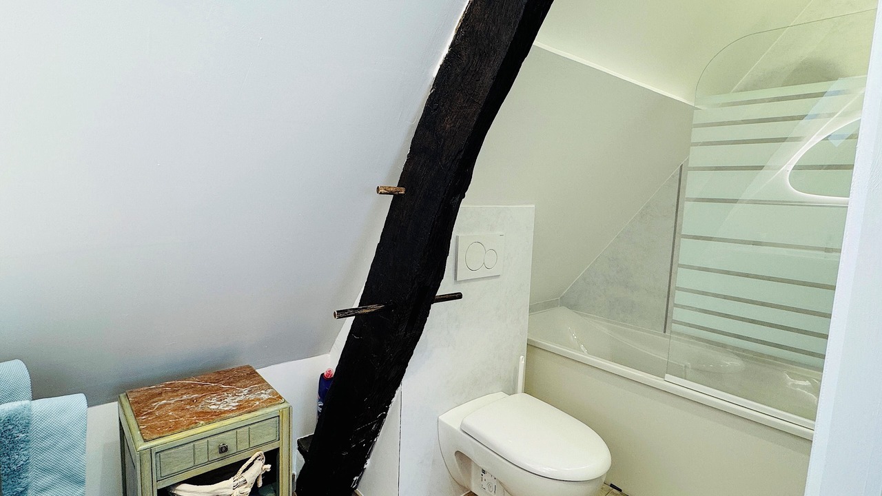 Photo of Bathroom in Gaudreville-la-Riviere