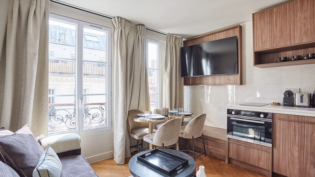 Photo of Livingroom in Porte-Saint-Martin