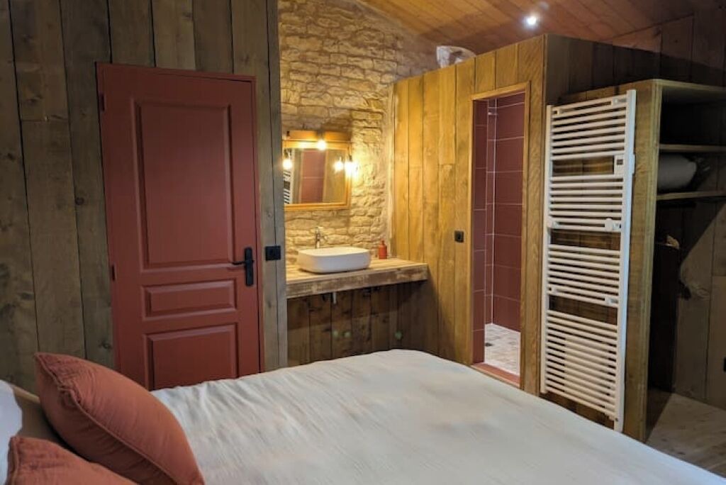 Photo of Bedroom in Saint-Hilaire-la-Palud