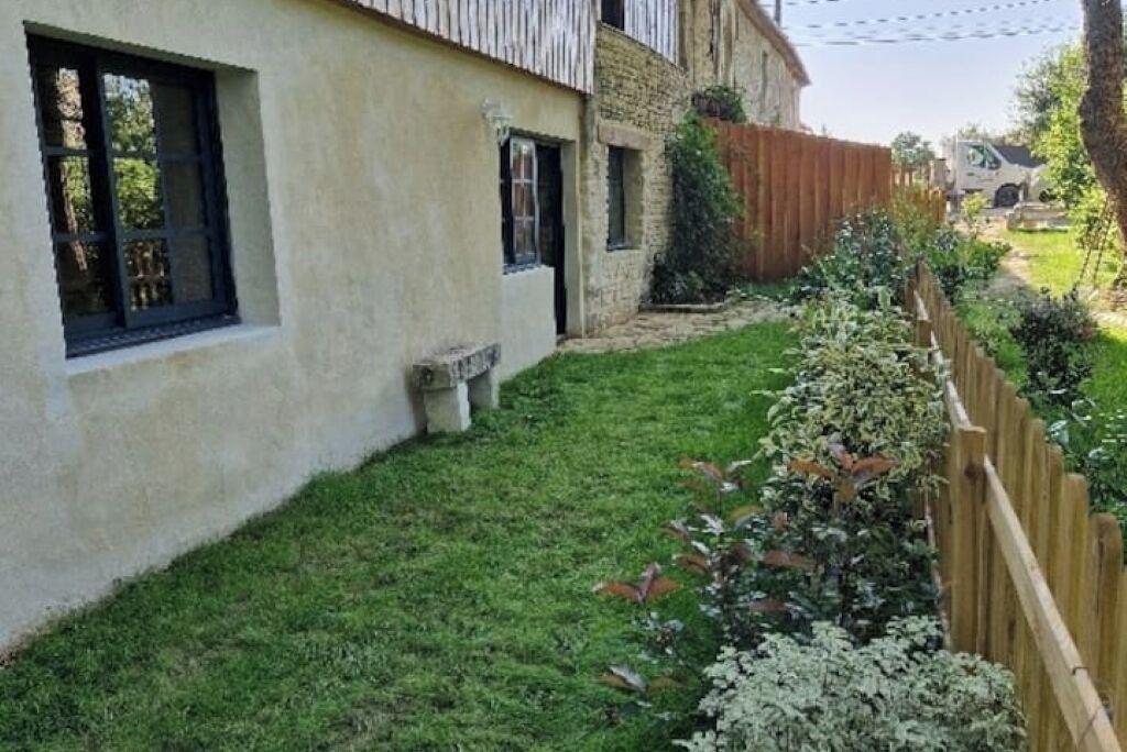 Photo of Outdoor in Saint-Hilaire-la-Palud