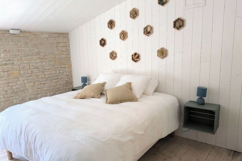 Photo of Bedroom in Saint-Hilaire-la-Palud
