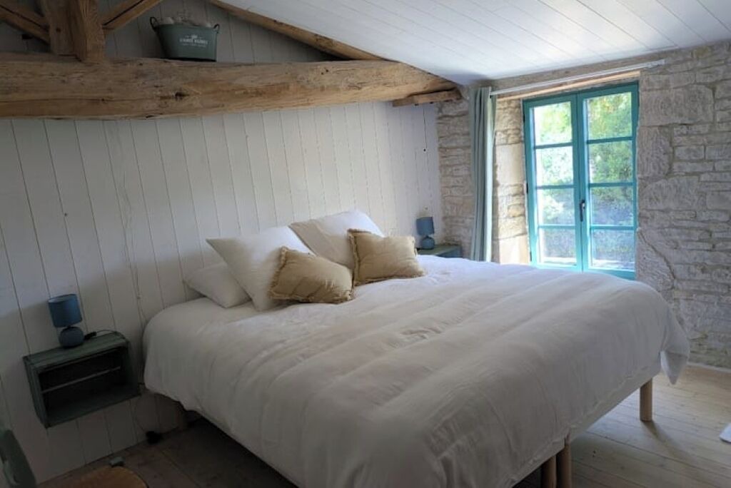 Photo of Bedroom in Saint-Hilaire-la-Palud